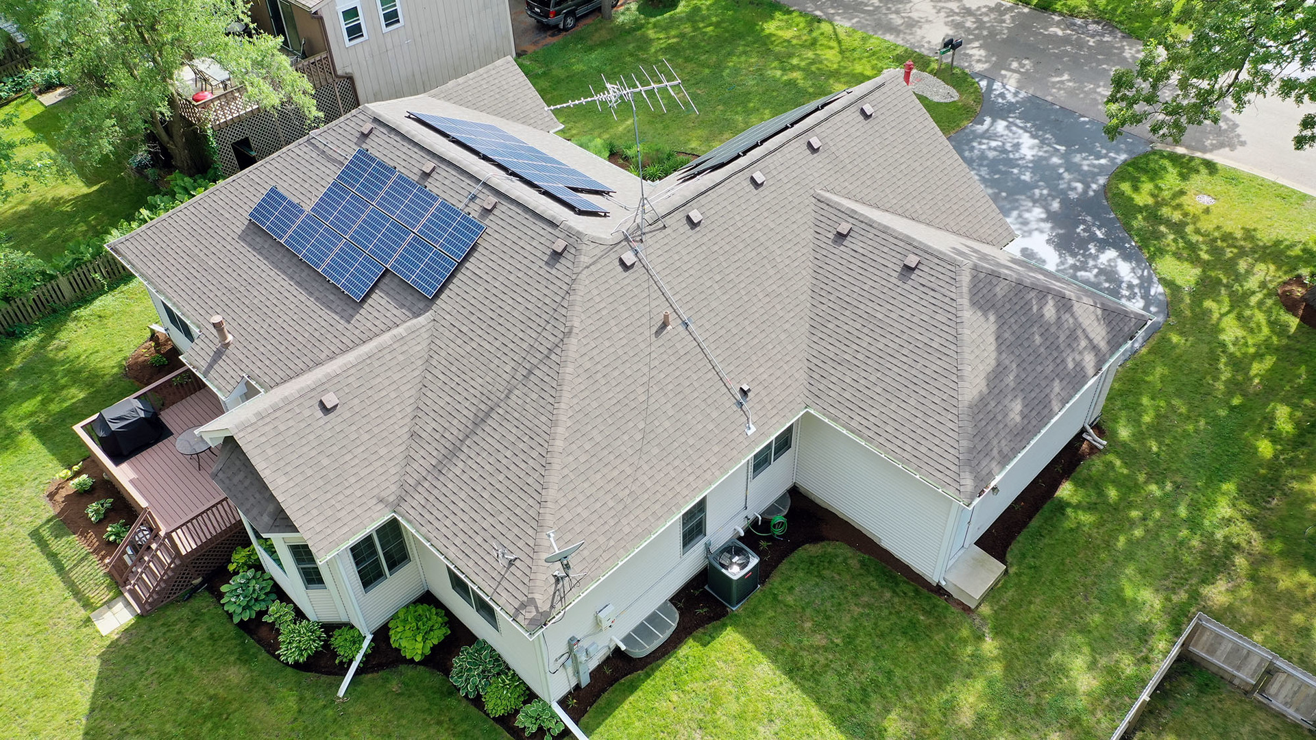 348 Linden Road Lake Zurich, IL 60047 - Photo 31 of 38