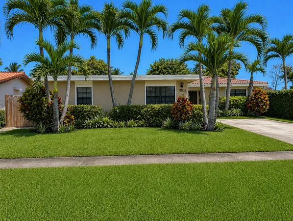 $1,050,000 | 5880 Northeast 22nd Avenue, Fort Lauderdale, FL 33308