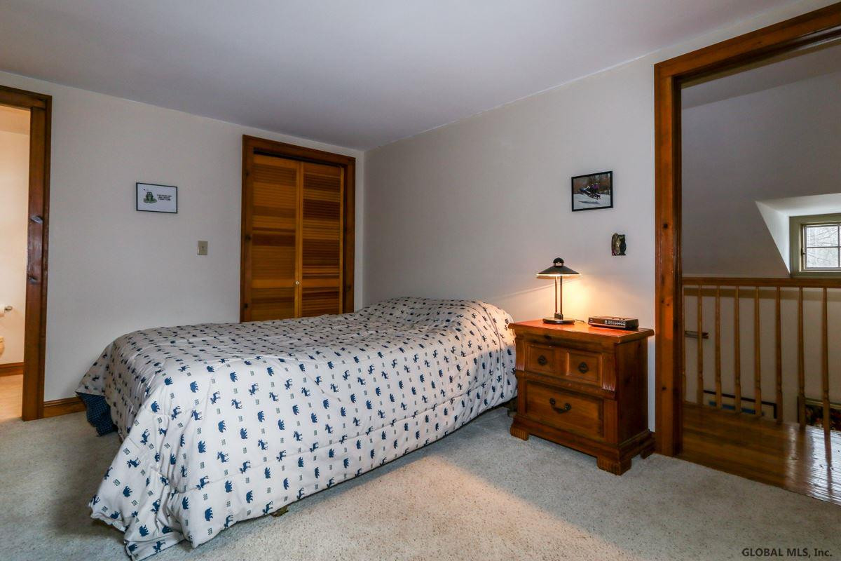 912 Charlton Road Schenectady, NY 12302 - Photo 18 of 25 Photo 18