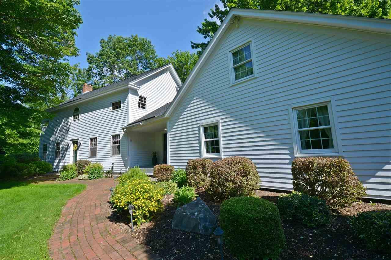 912 Charlton Road Schenectady, NY 12302 - Photo 2 of 25 Photo 2