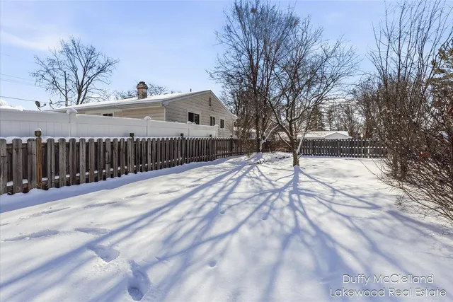 $205,000 | 2302 Northwest Avenue, Lansing, MI 48906