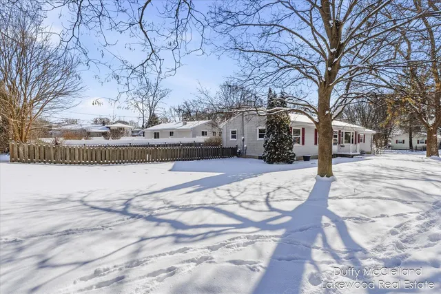 $205,000 | 2302 Northwest Avenue, Lansing, MI 48906