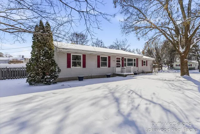 $205,000 | 2302 Northwest Avenue, Lansing, MI 48906