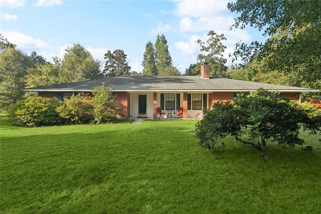 $355,000 | 15086 Thompson Road, Folsom, LA 70437