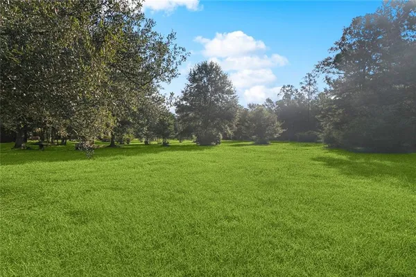 $355,000 | 15086 Thompson Road, Folsom, LA 70437
