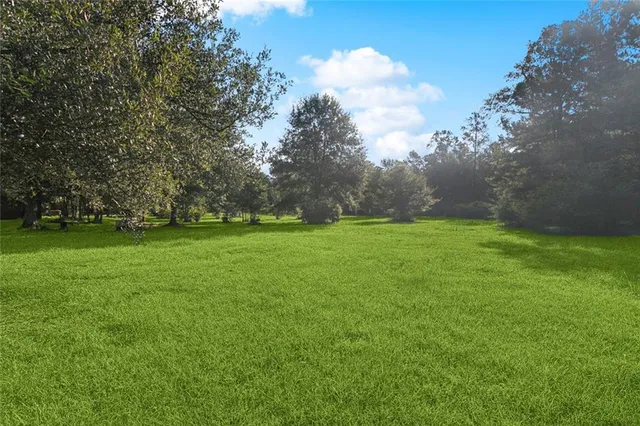 $355,000 | 15086 Thompson Road, Folsom, LA 70437