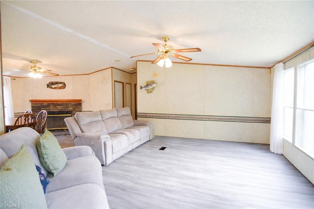 5600 Bunch Road Oak Ridge, NC 27310 - Photo 8 of 30 Living Room