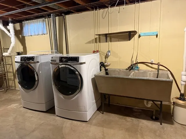 $2,500 | 220 May Street, Manhattan, IL 60442