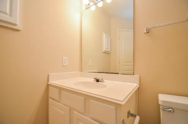 $1,950 | 102 Hollylaurel Drive, The Woodlands, TX 77382