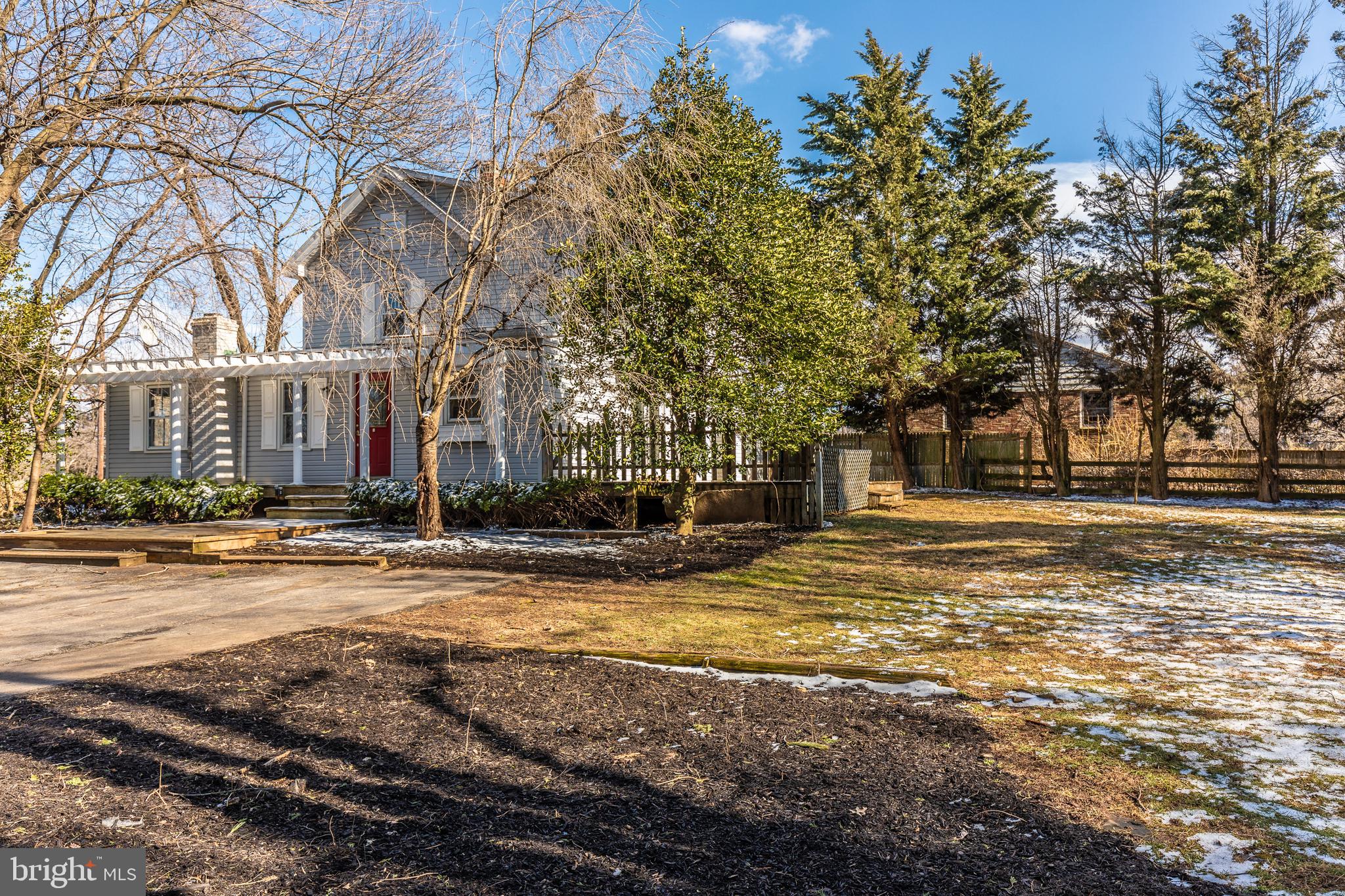 28632 Kemptown Road Damascus, MD 20872 - Photo 4 of 45