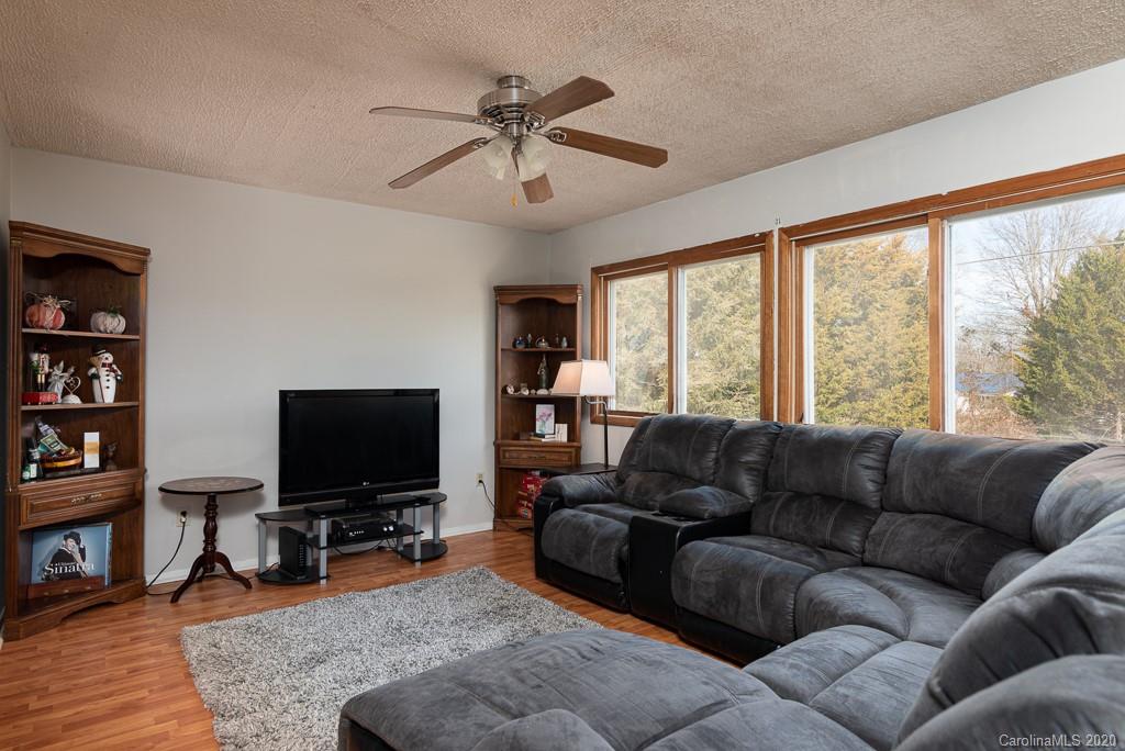 16620 Dooley Road Cleveland, NC 27013 - Photo 4 of 23