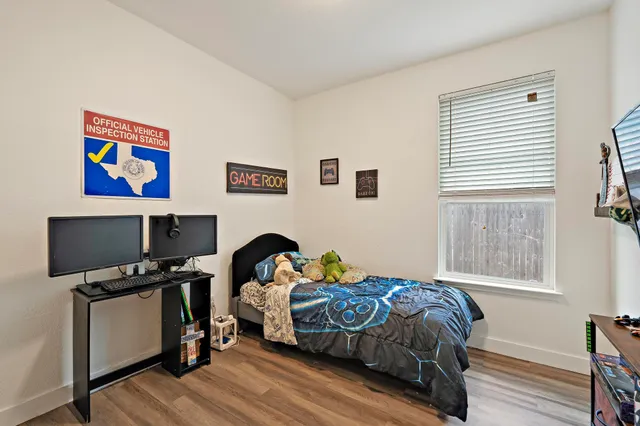 $344,900 | 1020 Estes Park, Taylor, TX 76574