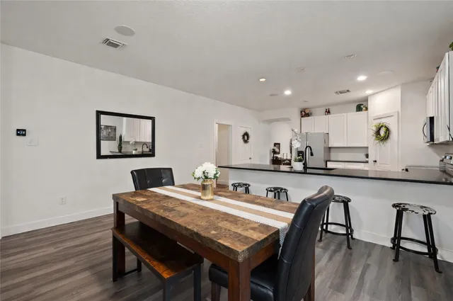 $344,900 | 1020 Estes Park, Taylor, TX 76574