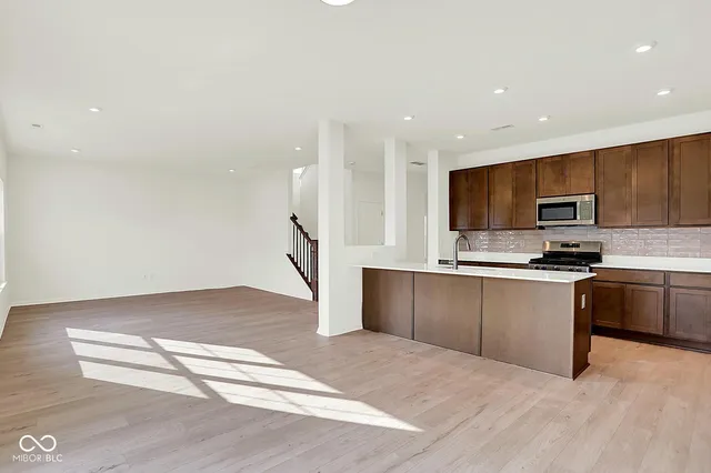 $493,823 | 6941 Rusty Nail Court, Brownsburg, IN 46112