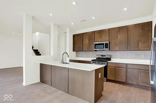 $493,823 | 6941 Rusty Nail Court, Brownsburg, IN 46112