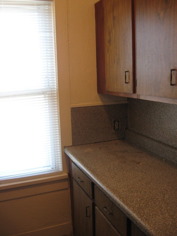 506 Durfee Street Fall River, MA 02720 - Photo 13 of 31 Gallery Image 13