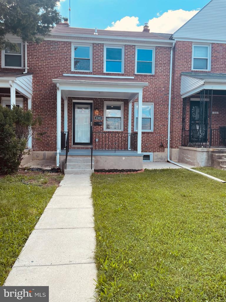 1303 Silverthorne Road Baltimore, MD 21239 - Photo 2 of 20