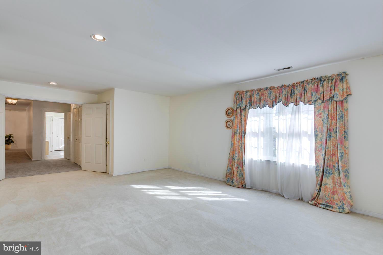 1223 Brookview Road Baltimore, MD 21286 - Photo 25 of 30 Bedroom (Master)