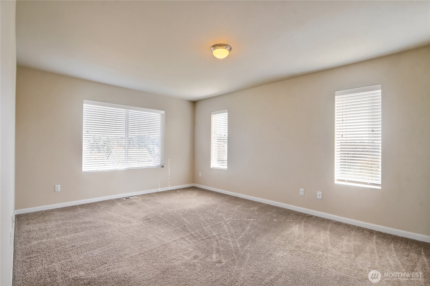 1004 Southwest 341st Street Federal Way, WA 98023 - Photo 16 of 30