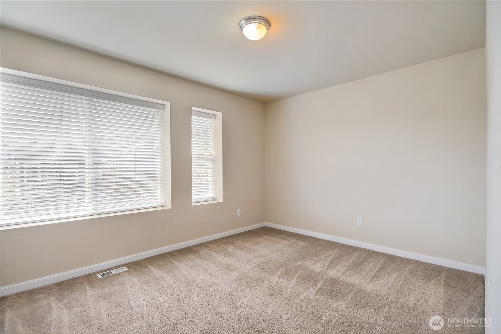 1004 Southwest 341st Street Federal Way, WA 98023 - Photo 21 of 30