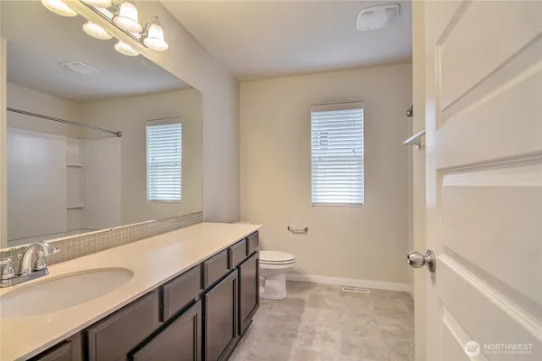 $3,500 | 1004 Southwest 341st Street, Federal Way, WA 98023