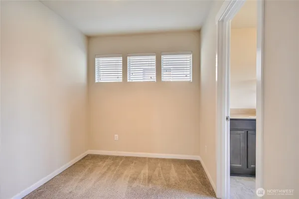 $3,500 | 1004 Southwest 341st Street, Federal Way, WA 98023