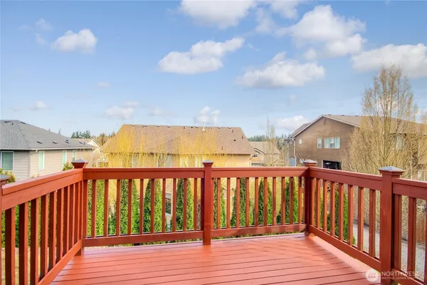 $3,500 | 1004 Southwest 341st Street, Federal Way, WA 98023