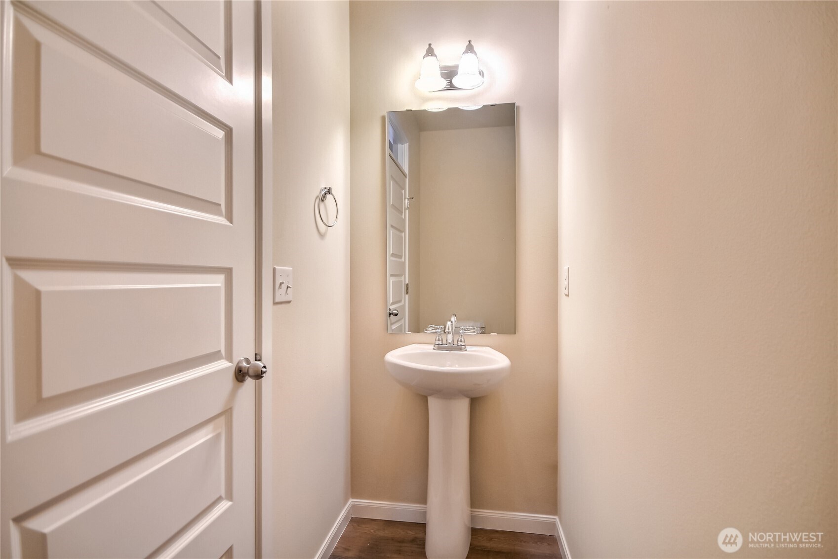 1004 Southwest 341st Street Federal Way, WA 98023 - Photo 7 of 30