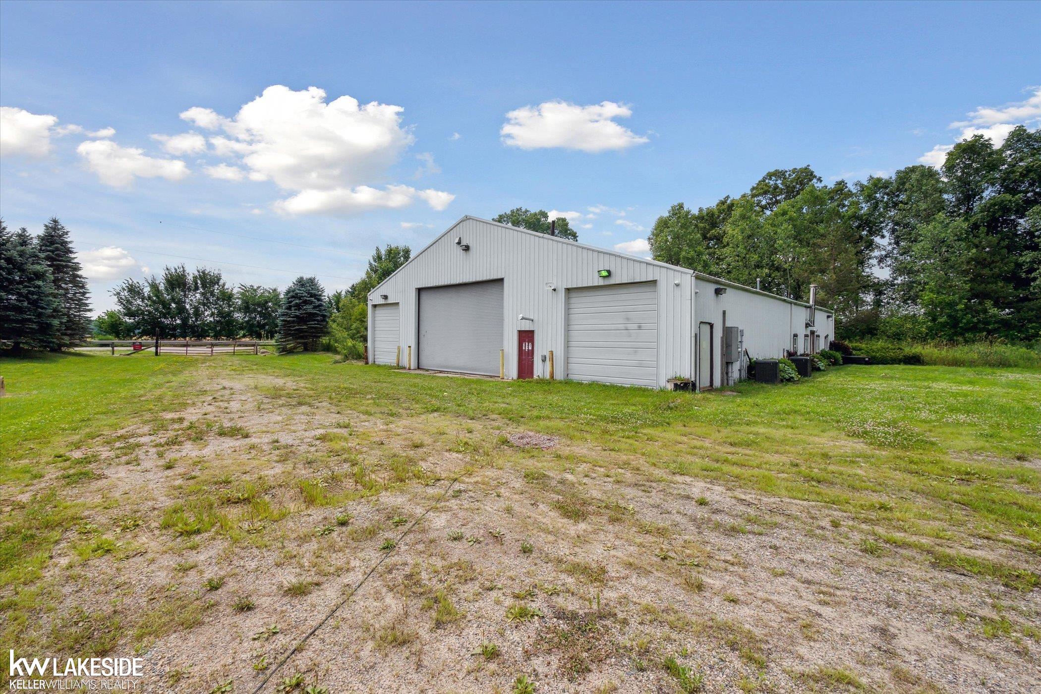 5925 East Clyde Road Howell, MI 48855 - Photo 48 of 58