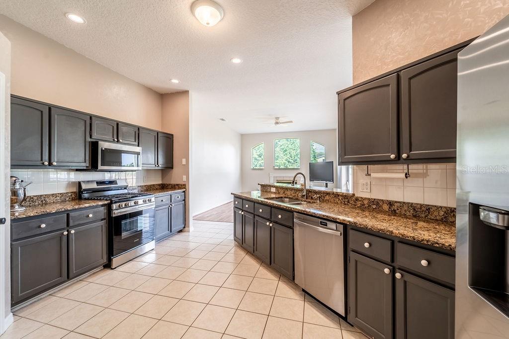 107 Needlewood Loop DeBary, FL 32713 - Photo 13 of 21