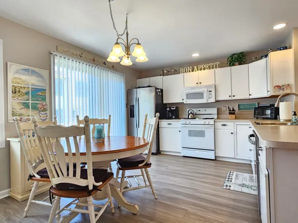 $899,900 | 212 Diamond Sand Drive, Unit 212, Wildwood, NJ 08260