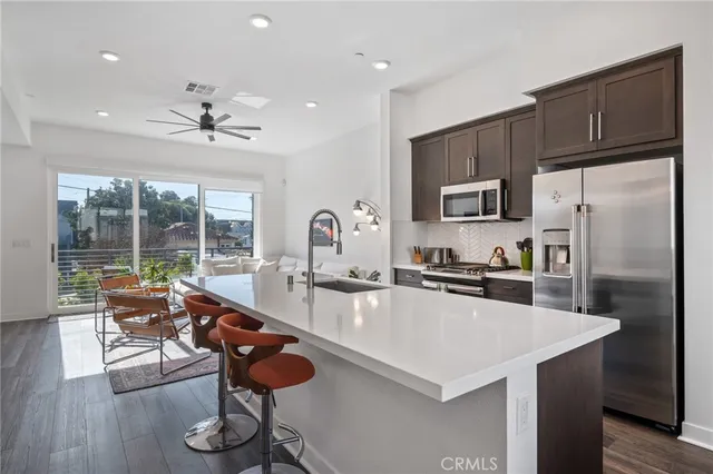 $4,900 | 293 Dockside Lane, San Pedro, CA 90731