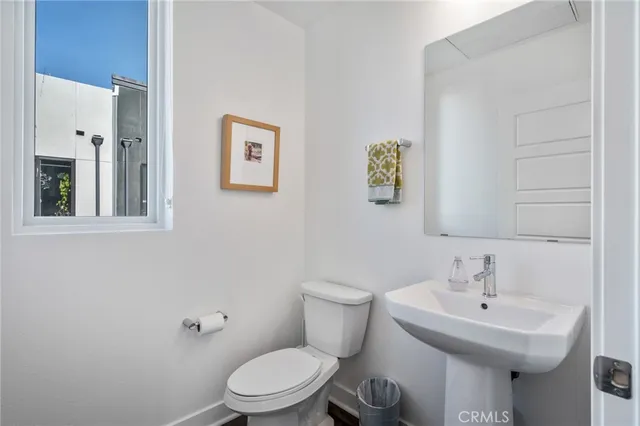 $4,900 | 293 Dockside Lane, San Pedro, CA 90731