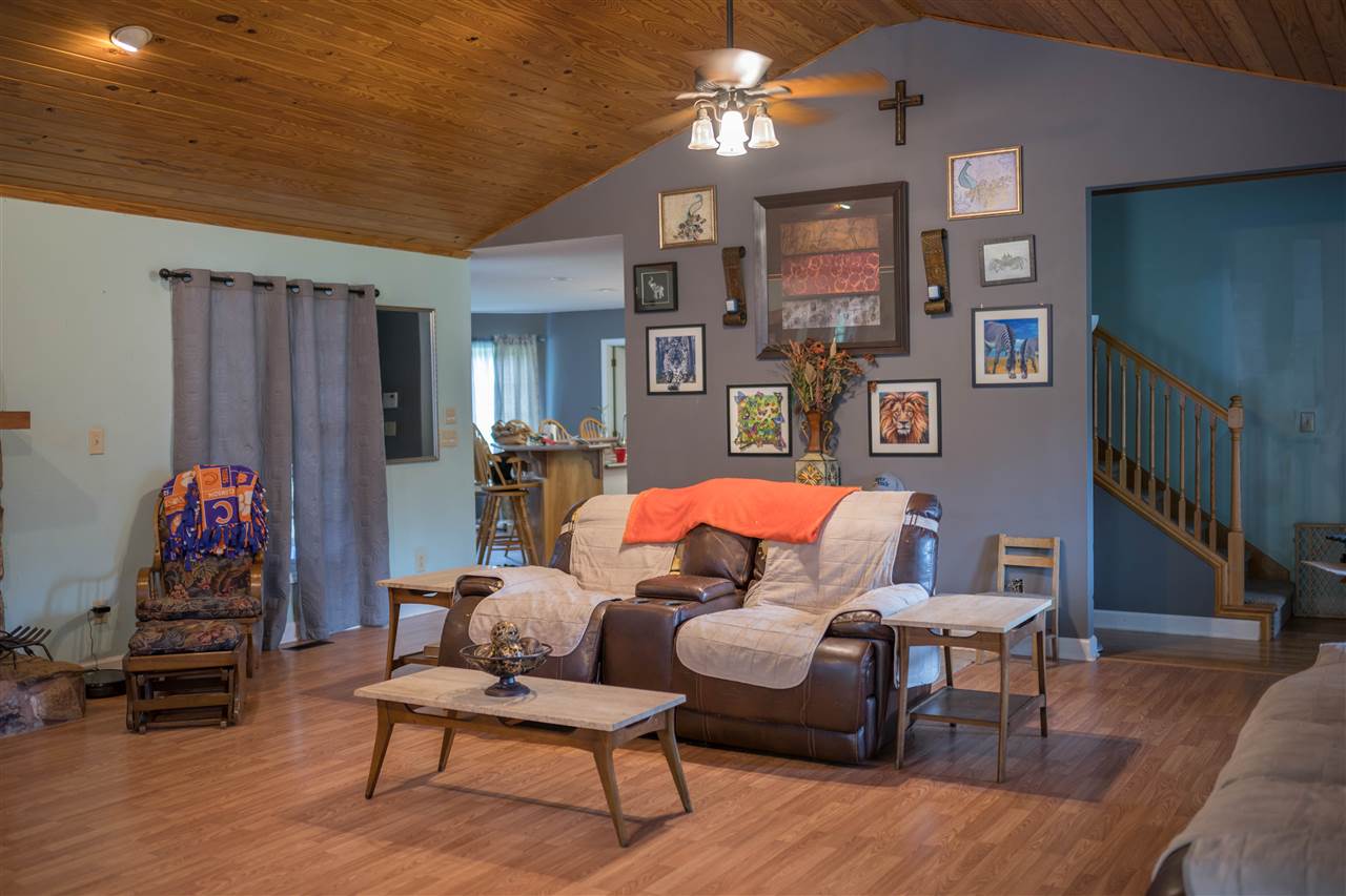 204 Mt Lebanon Road Pauline, SC 29374 - Photo 3 of 20 Gallery Image 3