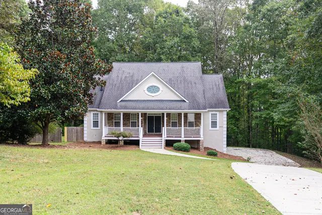 $609,500 | 250 Ashley Forest Drive, Fayetteville, GA 30214