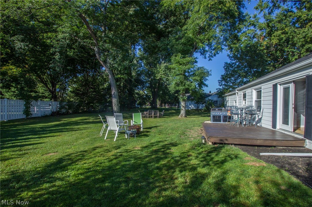 20899 Eaton Road Cleveland, OH 44126 - Photo 8 of 34