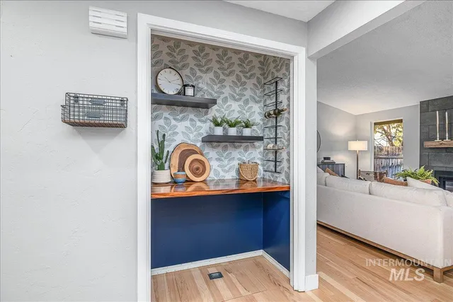 $649,900 | 387 West Pickerell Court, Boise, ID 83706