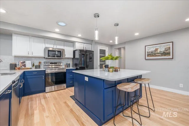 $649,900 | 387 West Pickerell Court, Boise, ID 83706