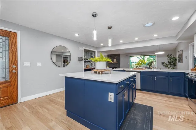 $649,900 | 387 West Pickerell Court, Boise, ID 83706