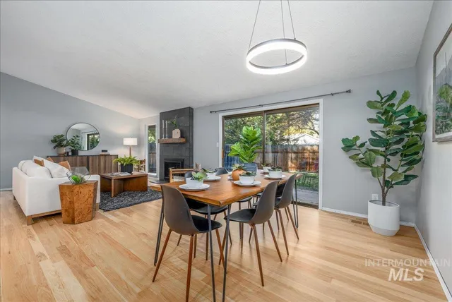 $649,900 | 387 West Pickerell Court, Boise, ID 83706