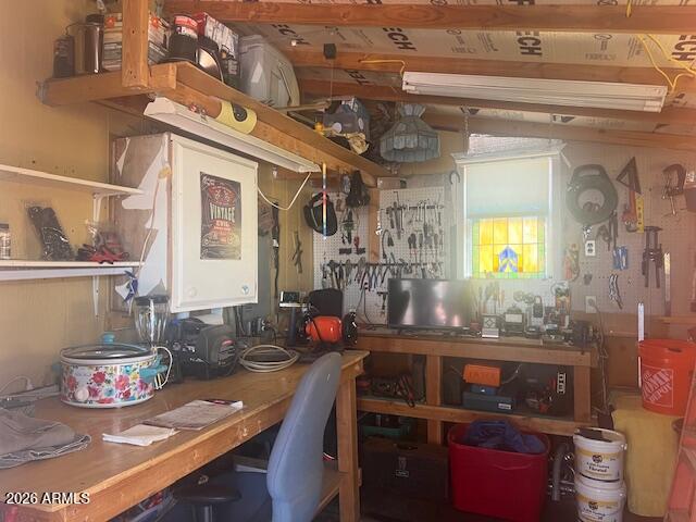 2605 South Tomahawk Road, Unit 170 Apache Junction, AZ 85119 - Photo 33 of 39 Shed/Workshop