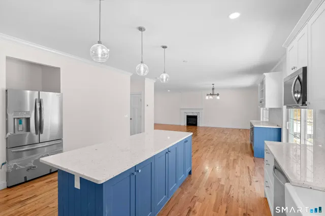 $699,900 | 1 Quinns Way, East Hampton, CT 06424