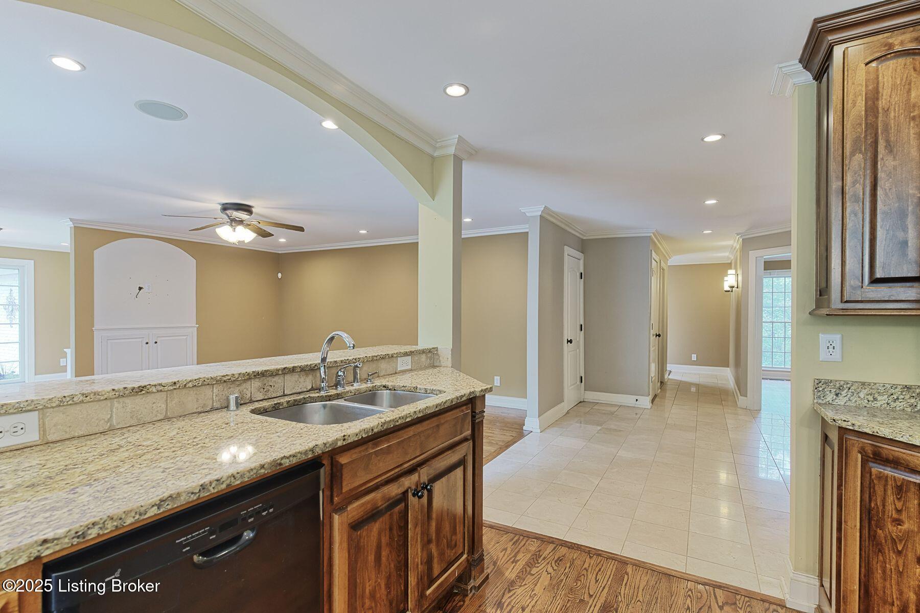 1802 Evergreen Road Anchorage, KY 40223 - Photo 27 of 85 photo_online_027