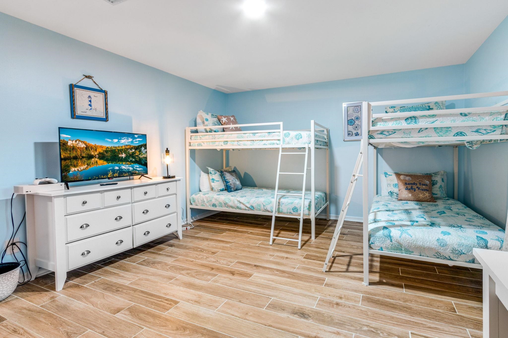 9288 County Road 99 Lillian, AL 36549 - Photo 22 of 48 Bedroom