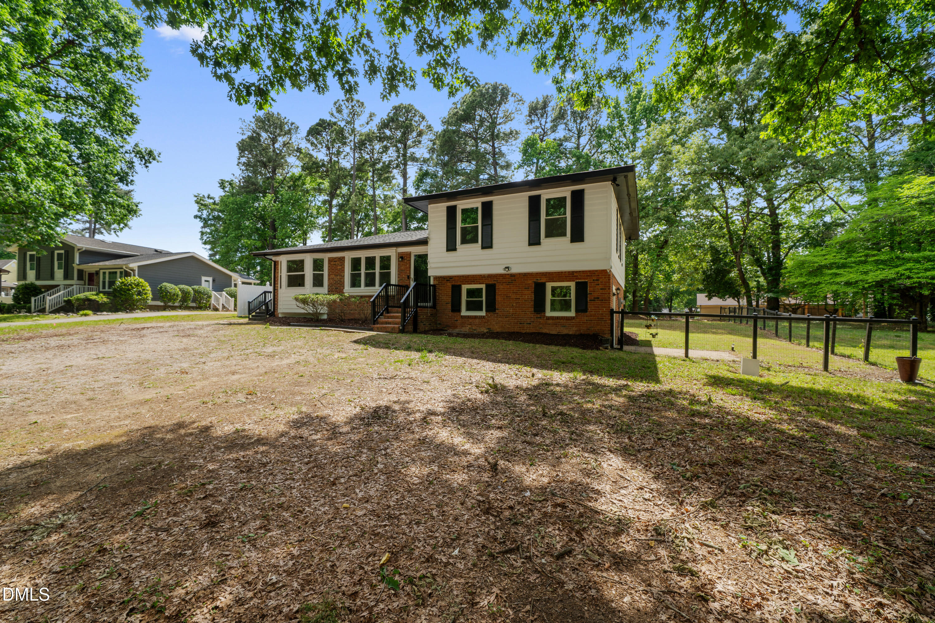 7221 Pilgrim Road Raleigh, NC 27616 - Photo 3 of 40 _NP13046