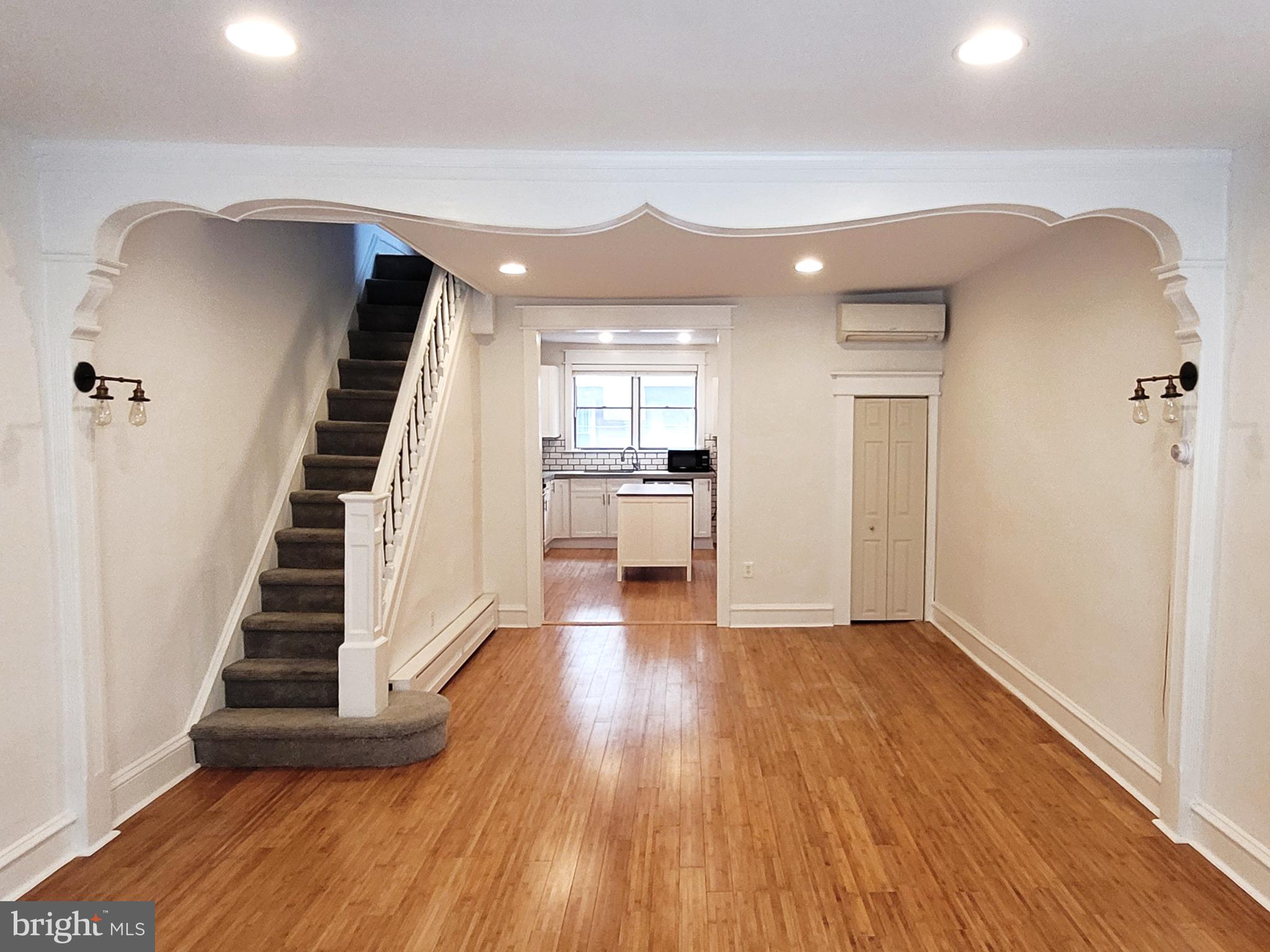 2417 South Clarion Street Philadelphia, PA 19148 - Photo 4 of 18