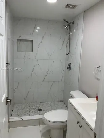 $2,450 | 922 Northwest 2nd Street, Unit 1, Miami, FL 33128