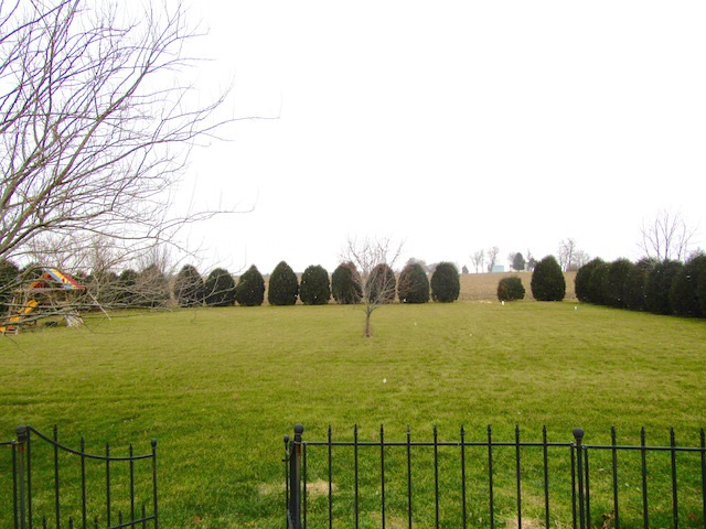 7921 West Robertson Road Edwards, IL 61528 - Photo 4 of 36 Gallery Image 4