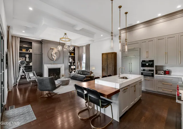 $3,199,000 | 80 Brown Road, Saratoga, NY 12170