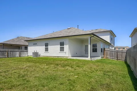$2,550 | 13507 Howser Trace, Manor, TX 78653